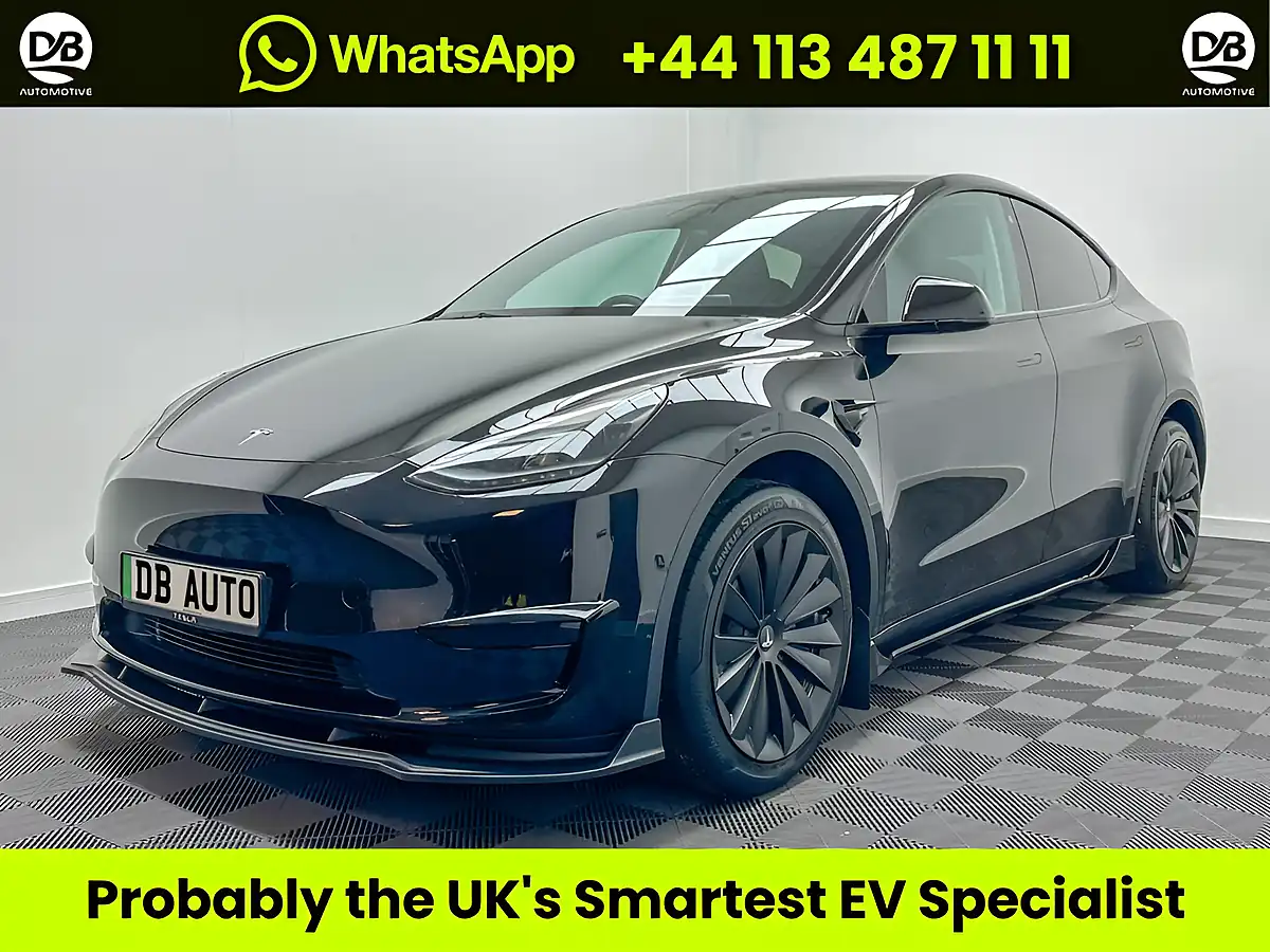 Used 2022 Tesla Model Y Long Range Black - Front View