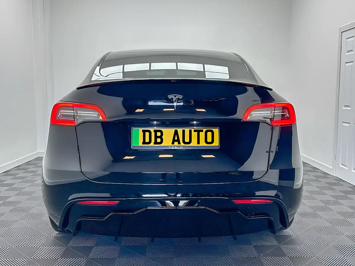 Used 2022 Tesla Model Y Long Range Black - Interior and Exterior details 11