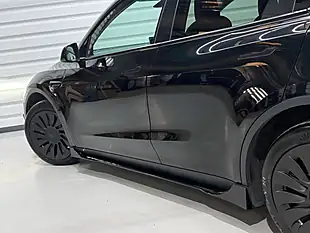 Used 2022 Tesla Model Y Long Range Black - Interior and Exterior details 10