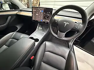 Used 2022 Tesla Model Y Long Range Black - Interior and Exterior details 11