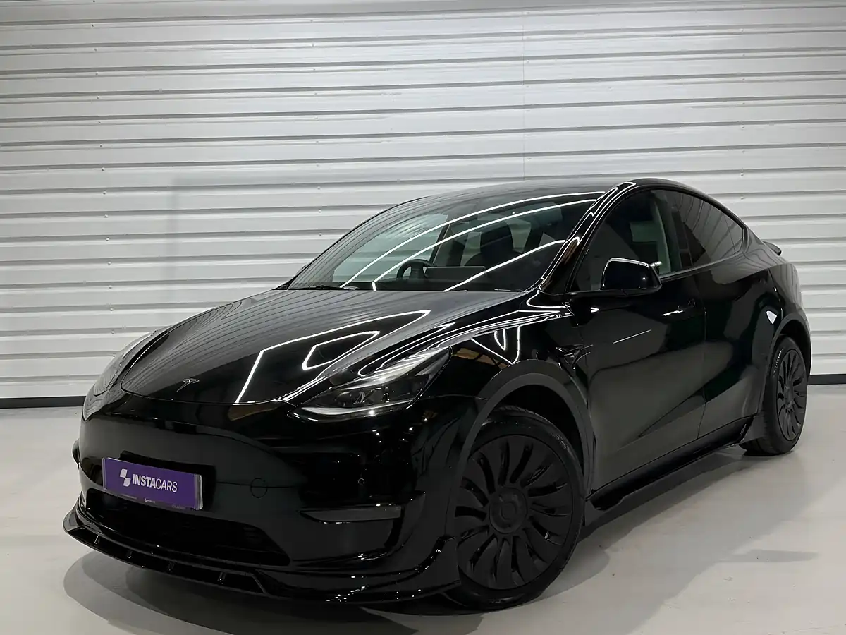 Used 2022 Tesla Model Y Long Range Black - Interior and Exterior details 19