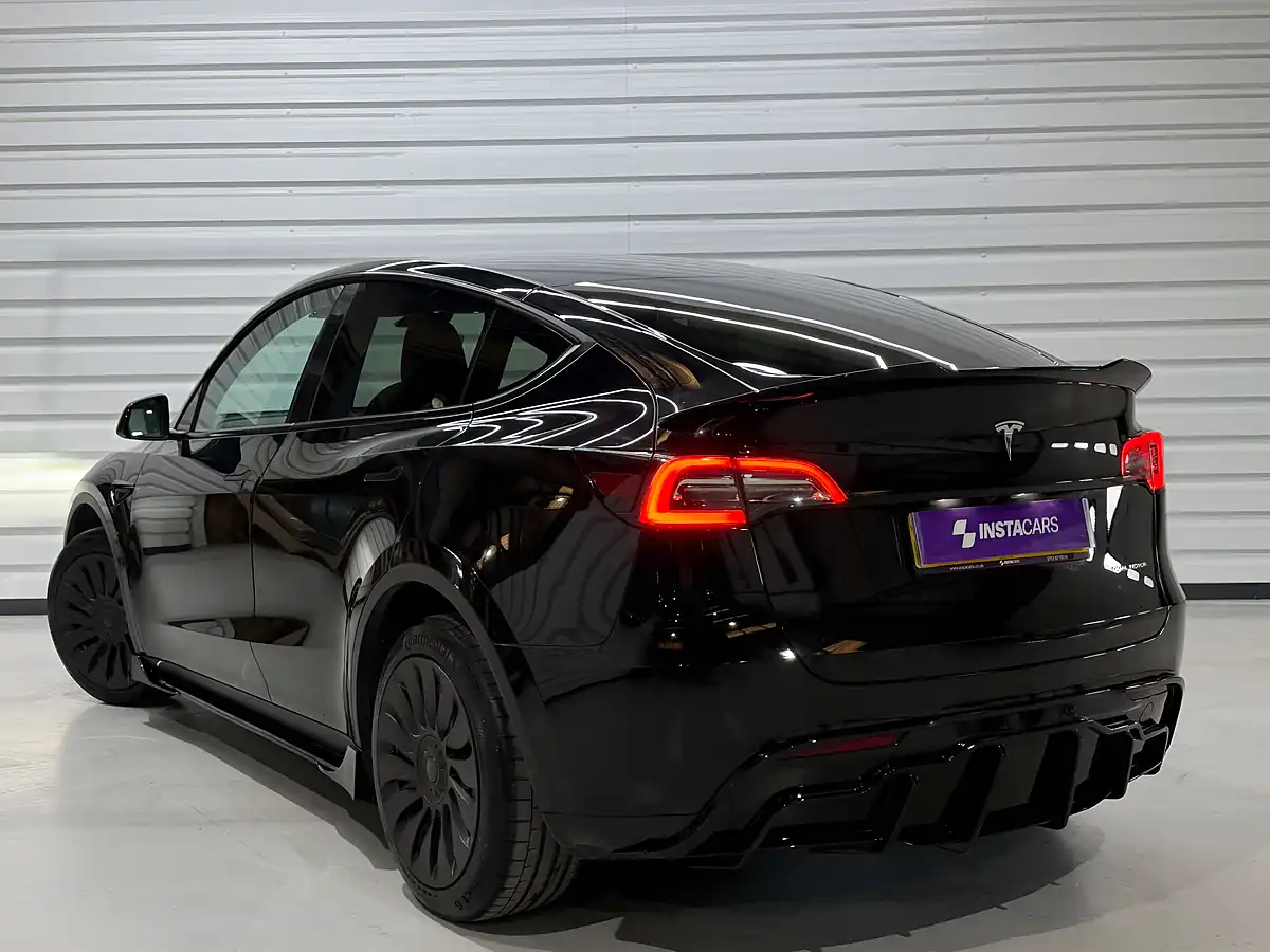 Used 2022 Tesla Model Y Long Range Black - Interior and Exterior details 5