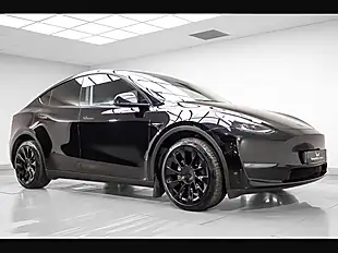 Used 2022 Tesla Model Y Long Range Black - Interior and Exterior details 8