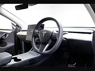 Used 2022 Tesla Model Y Long Range Black - Interior and Exterior details 9