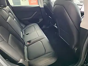 Used 2022 Tesla Model Y Long Range Black - Interior and Exterior details 17