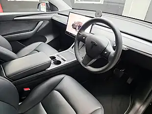 Used 2022 Tesla Model Y Long Range Black - Interior and Exterior details 3