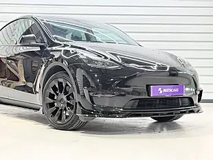 Used 2022 Tesla Model Y Long Range Black - Interior and Exterior details 11