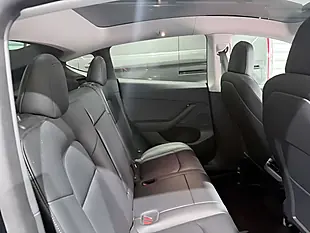 Used 2022 Tesla Model Y Long Range Black - Interior and Exterior details 19