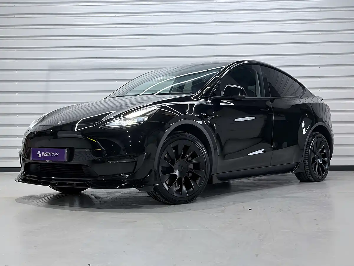 Used 2022 Tesla Model Y Long Range Black - Interior and Exterior details 6