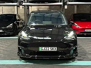Used 2022 Tesla Model Y Long Range Black - Interior and Exterior details 4