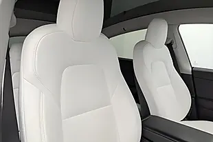 Used 2022 Tesla Model Y Long Range Black - Interior and Exterior details 10