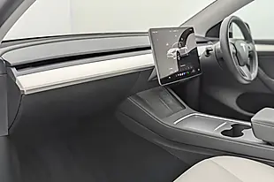Used 2022 Tesla Model Y Long Range Black - Interior and Exterior details 12