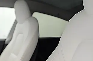 Used 2022 Tesla Model Y Long Range Black - Interior and Exterior details 13