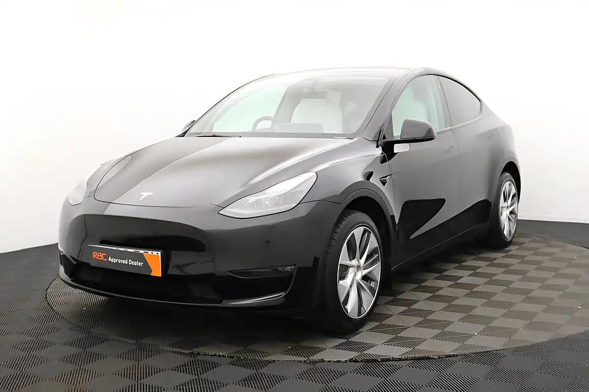 Used 2022 Tesla Model Y Long Range Black - Interior and Exterior details 6