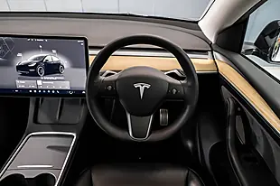 Used 2022 Tesla Model Y Long Range Black - Interior and Exterior details 14