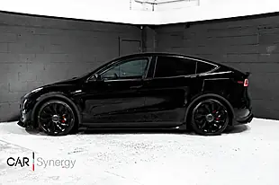 Used 2022 Tesla Model Y Long Range Black - Interior and Exterior details 2