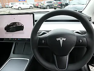 Used 2022 Tesla Model Y Long Range Black - Interior and Exterior details 7