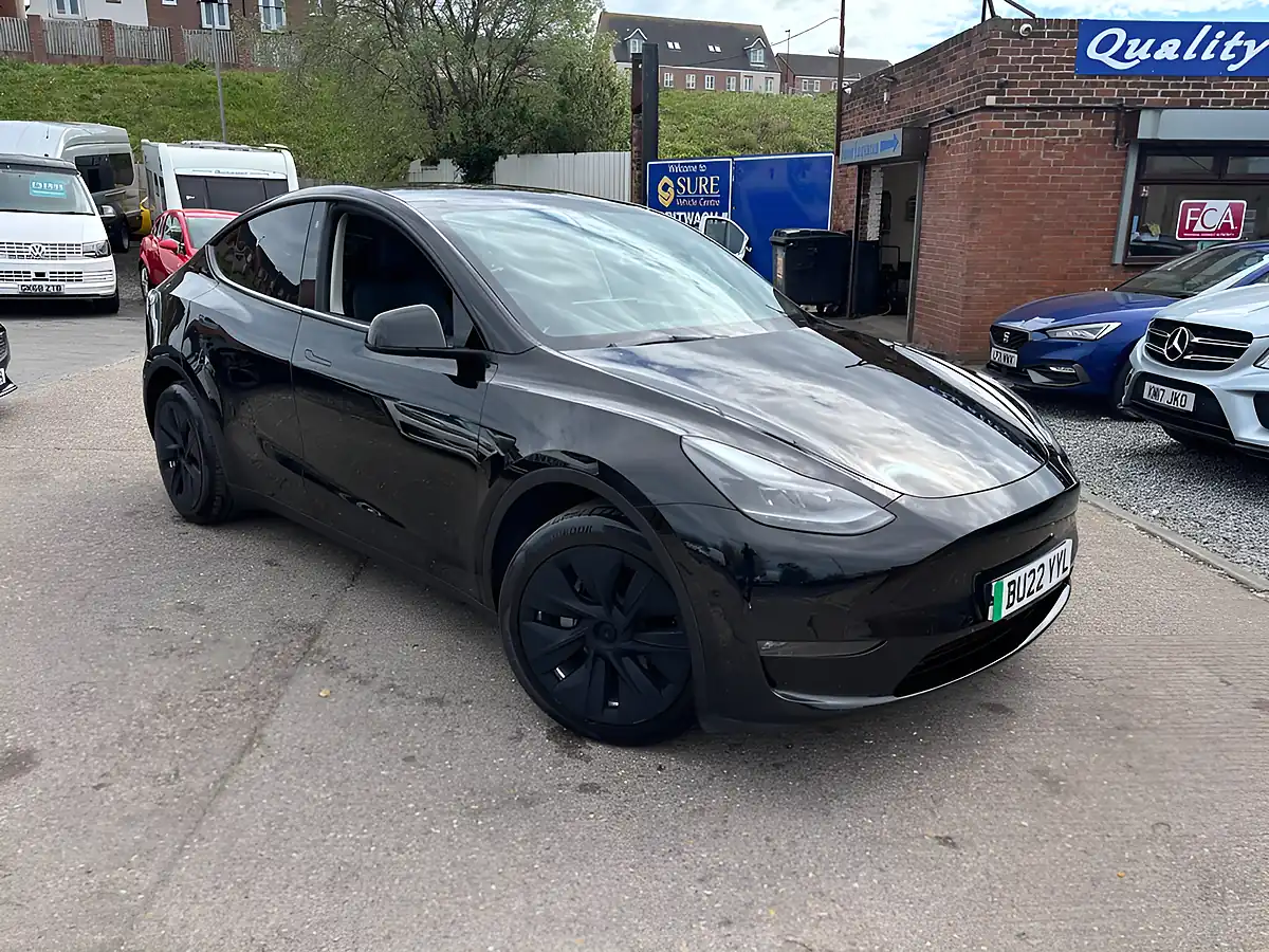 Used 2022 Tesla Model Y Long Range Black - Interior and Exterior details 2