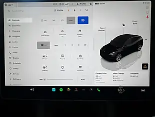 Used 2022 Tesla Model Y Long Range Black - Interior and Exterior details 4