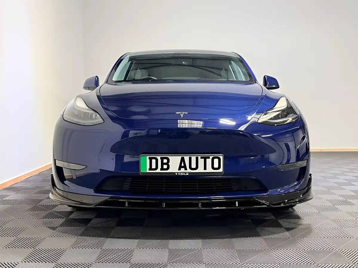 Used 2022 Tesla Model Y Long Range Blue - Interior and Exterior details 11