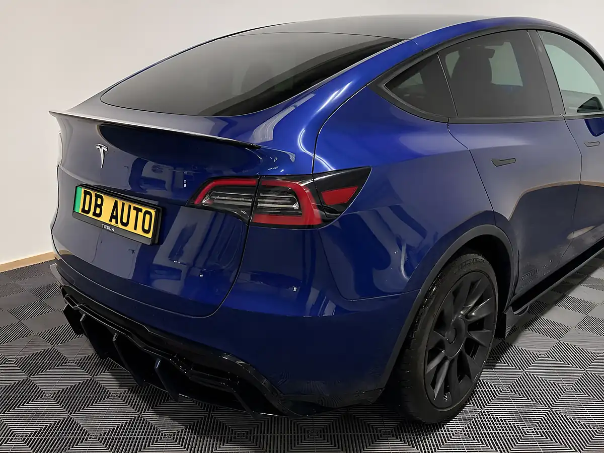 Used 2022 Tesla Model Y Long Range Blue - Interior and Exterior details 12