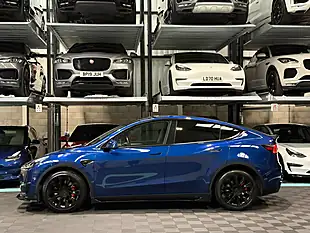 Used 2022 Tesla Model Y Long Range Blue - Interior and Exterior details 6