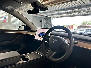 Used 2022 Tesla Model Y Long Range Blue - Interior and Exterior details 17