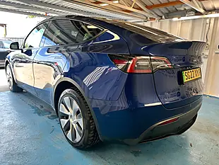 Used 2022 Tesla Model Y Long Range Blue - Interior and Exterior details 8