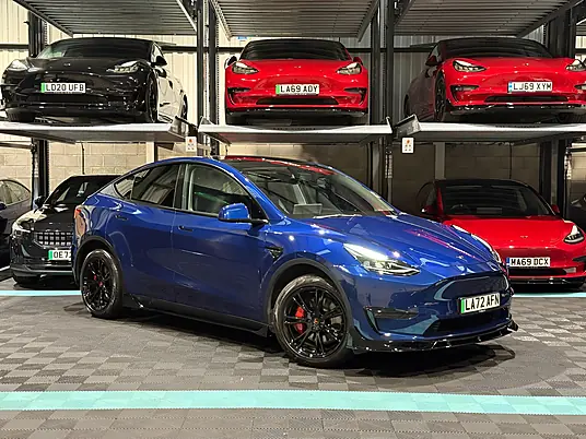 2022 Tesla Model Y Long Range Dual Motor