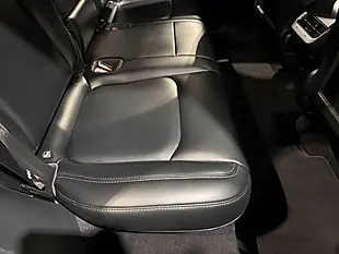 Used 2022 Tesla Model Y Long Range Blue - Interior and Exterior details 15
