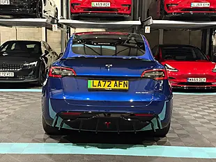 Used 2022 Tesla Model Y Long Range Blue - Interior and Exterior details 8