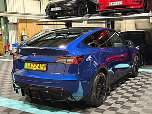 Used 2022 Tesla Model Y Long Range Blue - Interior and Exterior details 9