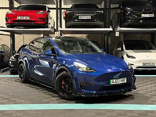 2022 Tesla Model Y Long Range Dual Motor