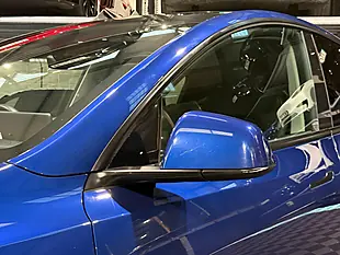 Used 2022 Tesla Model Y Long Range Blue - Interior and Exterior details 10
