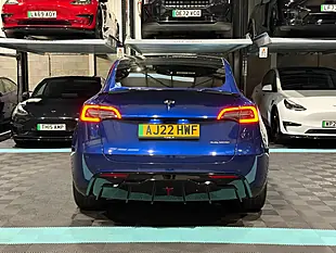 Used 2022 Tesla Model Y Long Range Blue - Interior and Exterior details 8