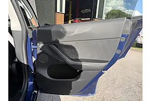 Used 2022 Tesla Model Y Long Range Blue - Interior and Exterior details 14