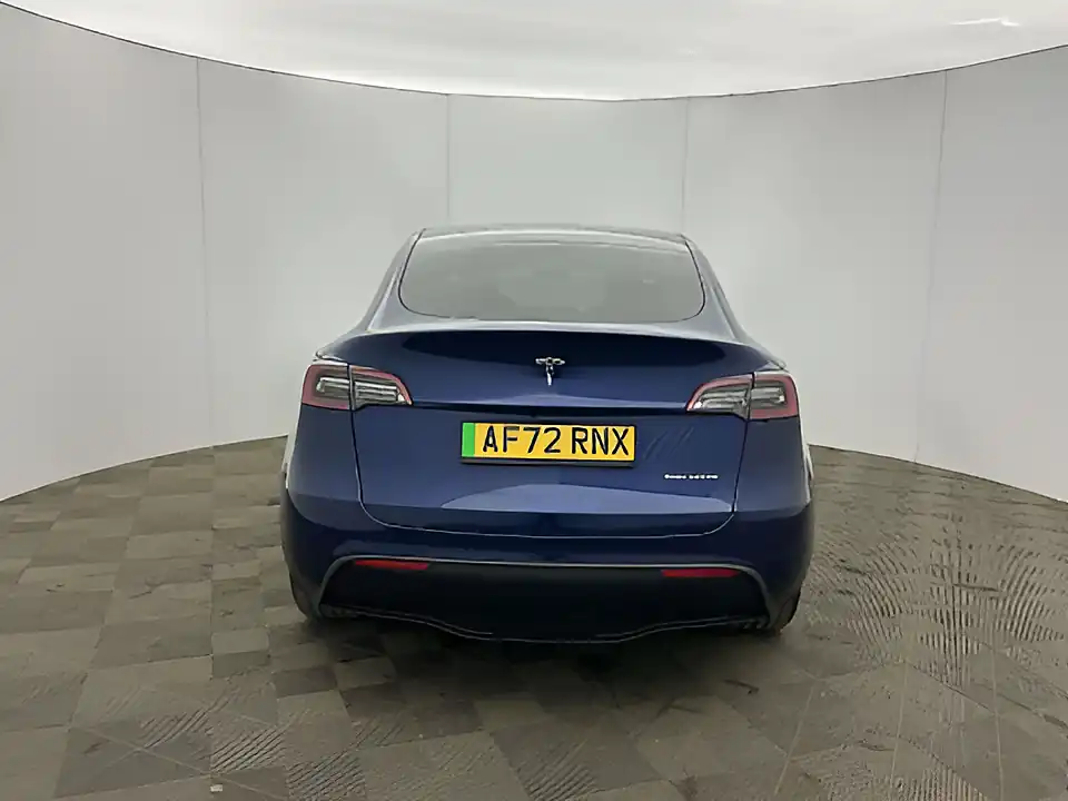 Used 2022 Tesla Model Y Long Range Blue - Interior and Exterior details 4