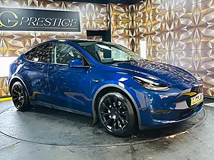 Used 2022 Tesla Model Y Long Range Deep Blue - Interior and Exterior details 11