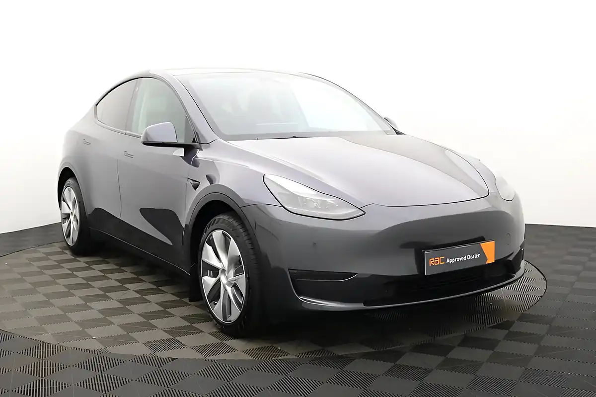 Used 2022 Tesla Model Y Long Range Grey - Interior and Exterior details 9