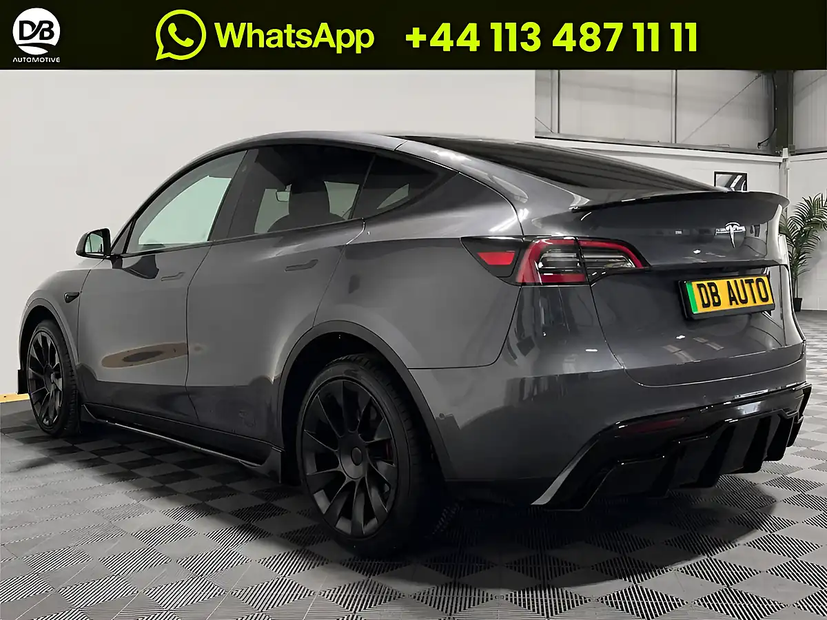 Used 2022 Tesla Model Y Long Range Grey - Interior and Exterior details 7