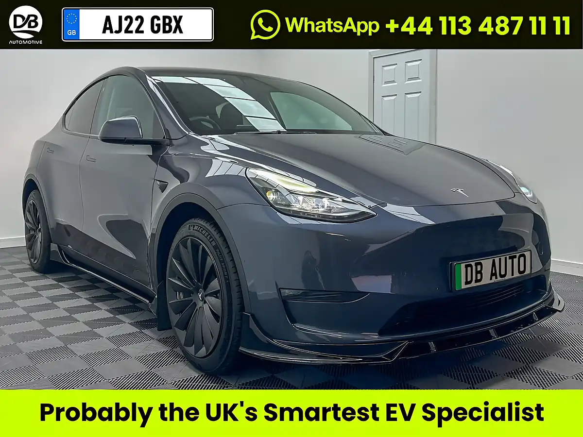 Used 2022 Tesla Model Y Long Range Grey - Front View