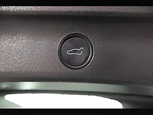 Used 2022 Tesla Model Y Long Range Grey - Interior and Exterior details 11