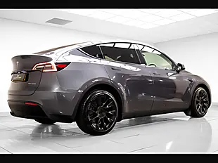 Used 2022 Tesla Model Y Long Range Grey - Interior and Exterior details 8
