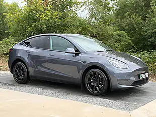 Used 2022 Tesla Model Y Long Range Grey - Interior and Exterior details 10