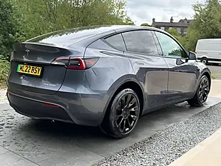 Used 2022 Tesla Model Y Long Range Grey - Interior and Exterior details 4
