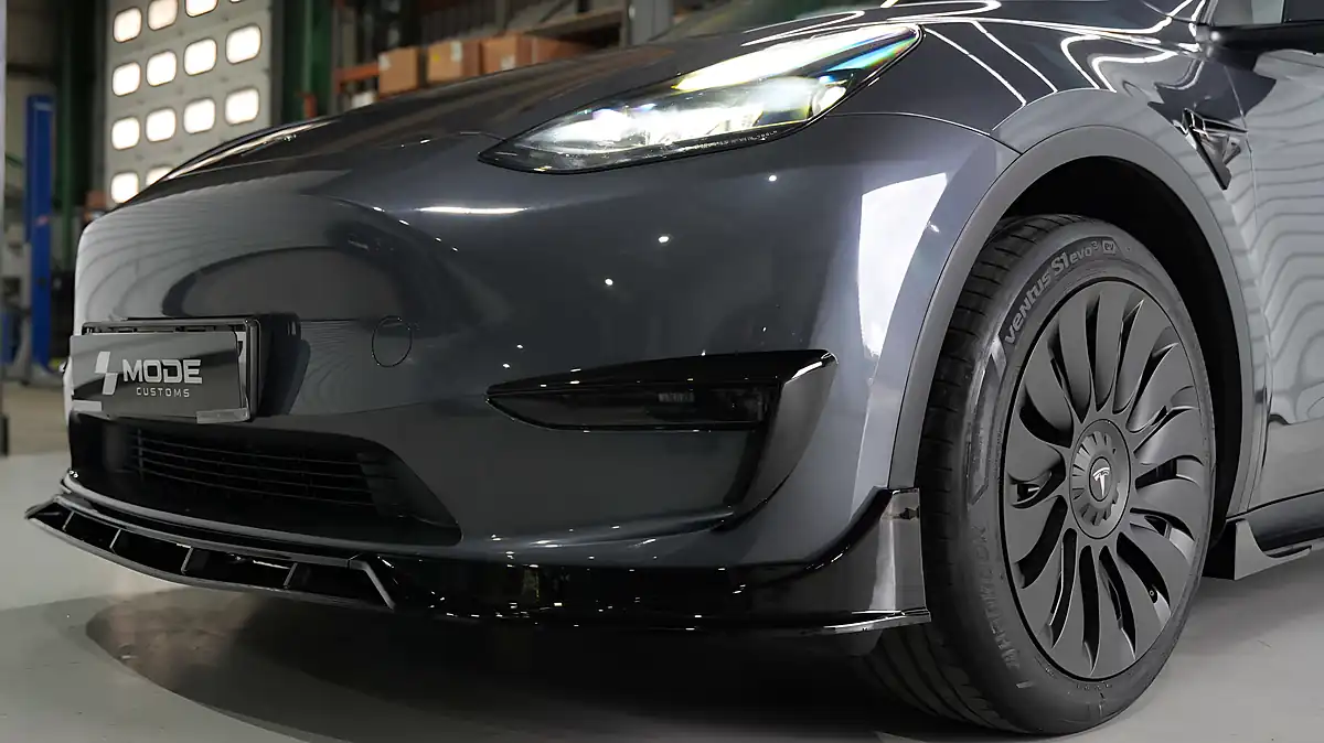 Used 2022 Tesla Model Y Long Range Grey - Interior and Exterior details 5