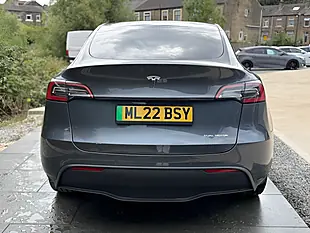 Used 2022 Tesla Model Y Long Range Grey - Interior and Exterior details 8