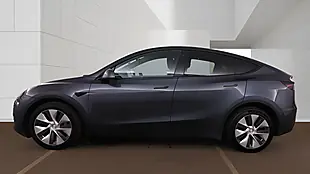 Used 2022 Tesla Model Y Long Range Grey - Interior and Exterior details 11