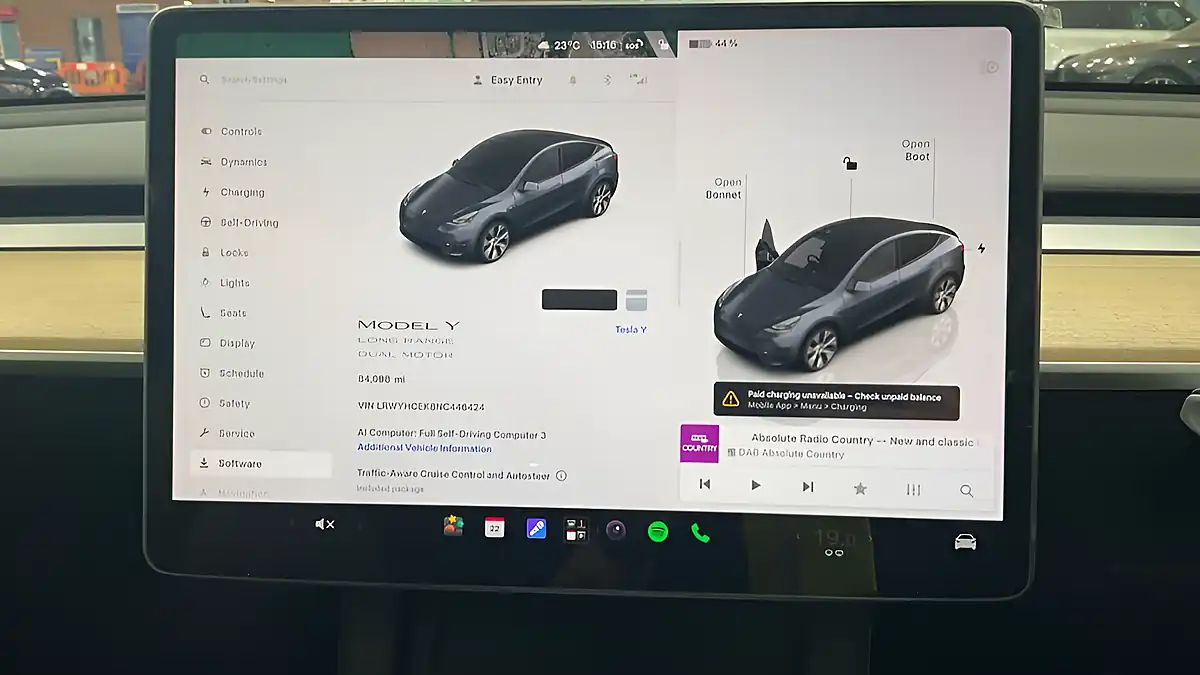 Used 2022 Tesla Model Y Long Range Grey - Interior and Exterior details 18