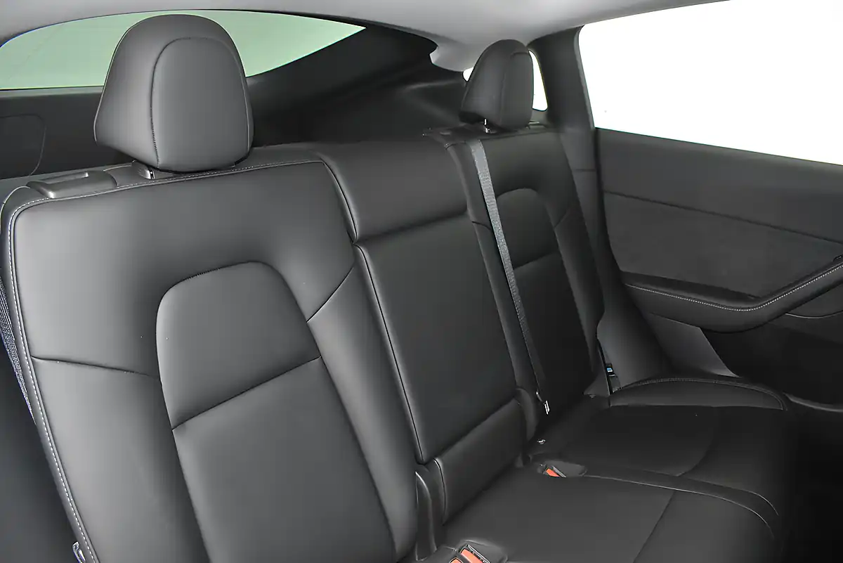 Used 2022 Tesla Model Y Long Range Grey - Interior and Exterior details 6
